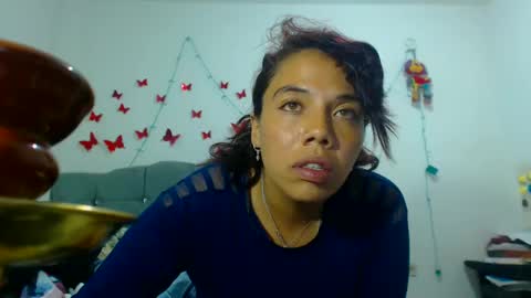 Amara Julia online show from 24, 2, 2025