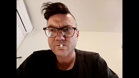 amaras5 online show from 4, 4, 2026