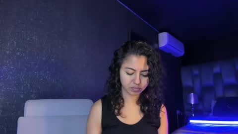 Snapshot of amarettho chatting on 22, 5, 2026 Emily online show from 22, 5, 2026