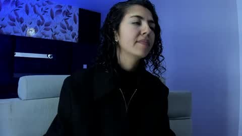 Snapshot of amarettho chatting on 27, 5, 2026 Emily online show from 27, 5, 2026