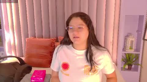 Snapshot of amatistasky__ chatting on 18, 6, 2026 AMATISTA online show from 18, 6, 2026