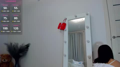 Snapshot of amazing_panacea chatting on 16, 10, 2025 Alice online show from 16, 10, 2025