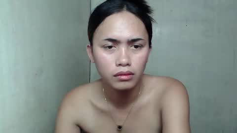 Snapshot of amazing_yella69 chatting on 8, 10, 2025 YELLA online show from 8, 10, 2025