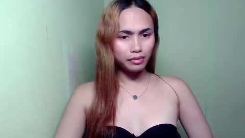 Snapshot of amazing_yella69 chatting on 7, 5, 2026 YELLA online show from 7, 5, 2026