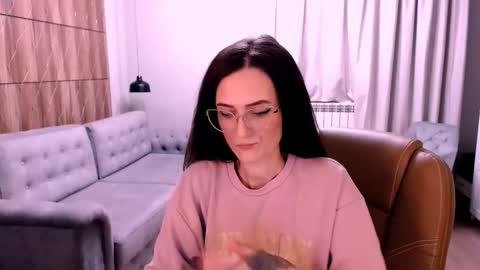 Izza online show from 22, 12, 2025