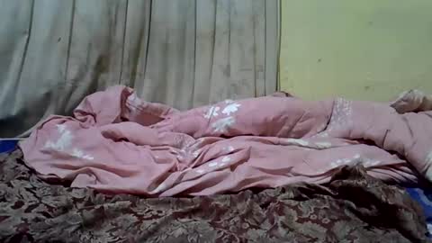 amazon_girl03 online show from 9, 4, 2026