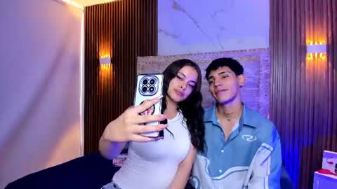 Snapshot of ambar_a_camilo chatting on 7, 7, 2026 Ambar and Camilo online show from 7, 7, 2026