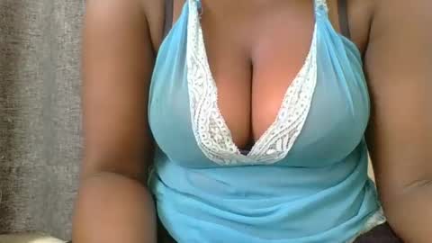 Snapshot of ambar_jasiri chatting on 14, 1, 2025 Mia online show from 14, 1, 2025