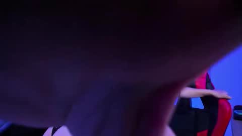 Snapshot of ambar_love22 chatting on 5, 11, 2025 ambar_love22 online show from 5, 11, 2025