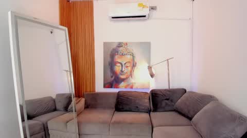 Ambar online show from 2, 6, 2026