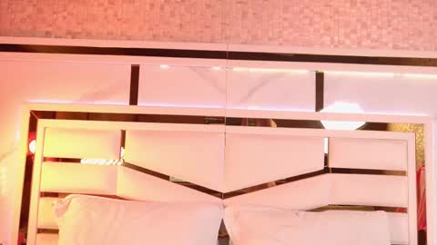 Snapshot of ambar_rosse25 chatting on 23, 10, 2025 Julieta online show from 23, 10, 2025