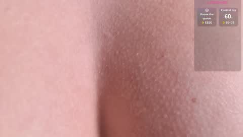 Snapshot of ambar_rosse25 chatting on 28, 10, 2025 Julieta online show from 28, 10, 2025