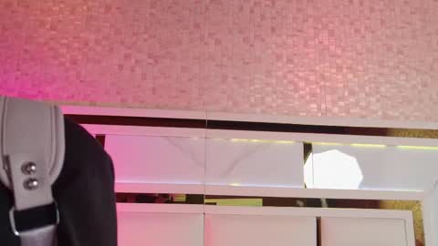 Snapshot of ambar_rosse25 chatting on 20, 11, 2025 Julieta online show from 20, 11, 2025