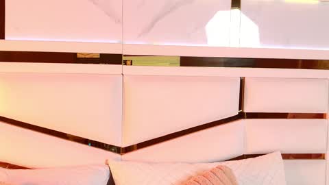 Snapshot of ambar_rosse25 chatting on 24, 11, 2025 Julieta online show from 24, 11, 2025