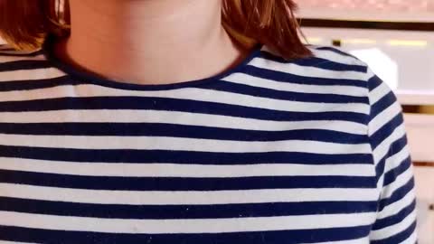 Snapshot of ambar_rosse25 chatting on 26, 11, 2025 Julieta online show from 26, 11, 2025