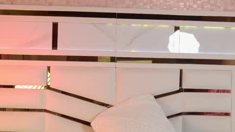 Snapshot of ambar_rosse25 chatting on 1, 12, 2025 Julieta online show from 1, 12, 2025