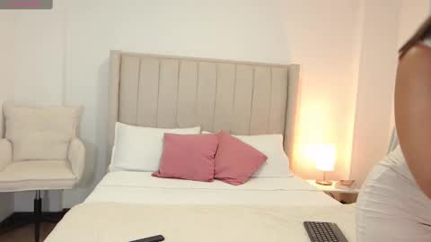 Ambar online show from 2, 3, 2025