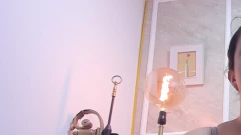   online show from 18, 11, 2025