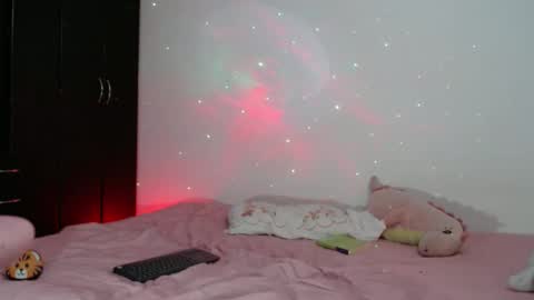 Snapshot of ambel_rose chatting on 27, 9, 2025 ambel_rose online show from 27, 9, 2025