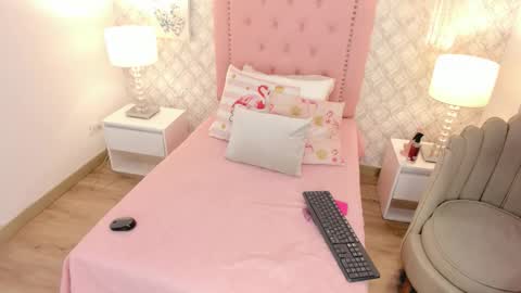 amber  ferrera online show from 17, 2, 2026