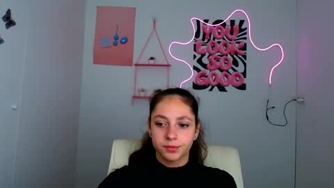 Snapshot of amber__r chatting on 7, 7, 2026 Amber online show from 7, 7, 2026