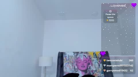 Snapshot of amber_adams_ chatting on 14, 12, 2024 Amber online show from 14, 12, 2024