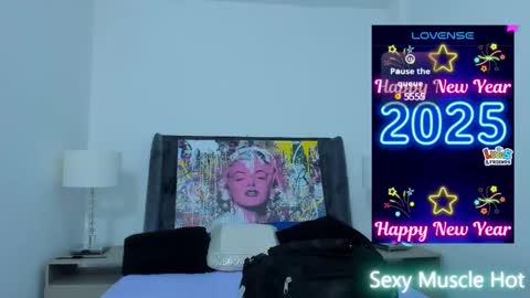 Snapshot of amber_adams_ chatting on 4, 1, 2025 Amber online show from 4, 1, 2025