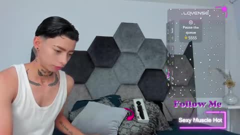 Snapshot of amber_adams_ chatting on 25, 1, 2025 Amber online show from 25, 1, 2025