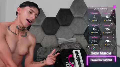 Snapshot of amber_adams_ chatting on 10, 2, 2025 Amber online show from 10, 2, 2025