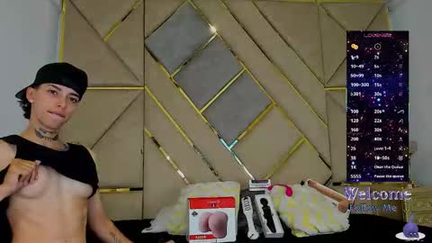 Snapshot of amber_adams_ chatting on 7, 11, 2025 Amber online show from 7, 11, 2025