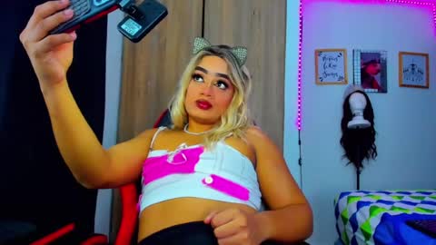 Snapshot of amber_bigcum chatting on 25, 7, 2026 Amber sofia pitter online show from 25, 7, 2026