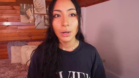 amber_curly online show from 20, 11, 2025