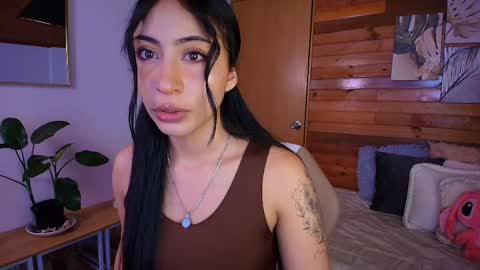 amber_curly online show from 16, 4, 2026