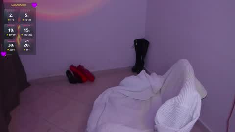 find me here ---    online show from 2, 12, 2025