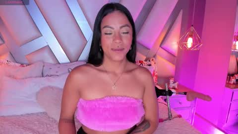 Snapshot of amber_villalobos chatting on 27, 9, 2025 Tell me Amber online show from 27, 9, 2025