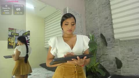 amberblazze online show from 17, 10, 2025