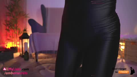 Amber online show from 10, 9, 2025