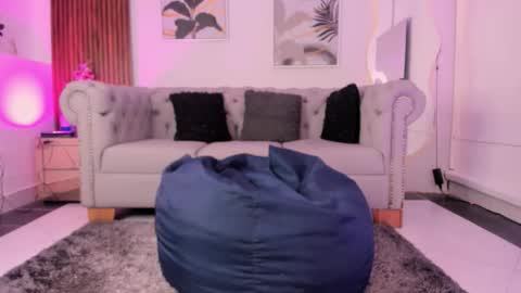 Amber  online show from 19, 10, 2025