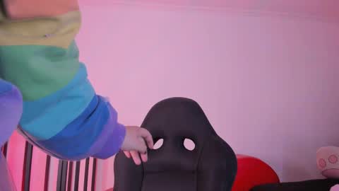 Amber  online show from 1, 6, 2026