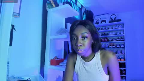 Amber online show from 1, 2, 2026