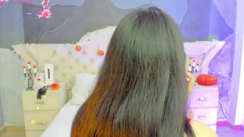 Amber Grey online show from 16, 10, 2025