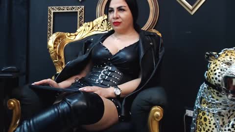 AMBER online show from 8, 2, 2025