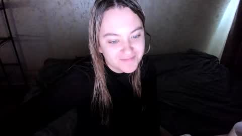 Snapshot of ambrosia__ chatting on 19, 10, 2025 ambrosia__ online show from 19, 10, 2025