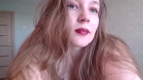 Snapshot of ambrosia_nectar chatting on 3, 7, 2026 25 WEEK Princess Linnea online show from 3, 7, 2026