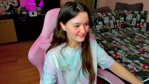 Snapshot of ameli_moon chatting on 30, 11, 2025 Eileen online show from 30, 11, 2025