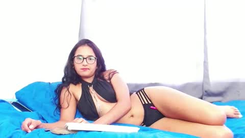 Amelia online show from 12, 3, 2025