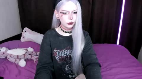 Snapshot of amelia__miller chatting on 2, 10, 2025 Amelia online show from 2, 10, 2025