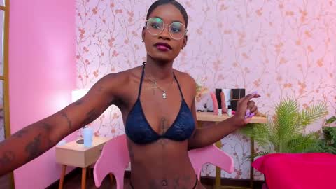 Snapshot of amelia_adms chatting on 10, 3, 2025 Amelia Adams online show from 10, 3, 2025