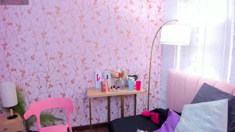 Snapshot of amelia_adms chatting on 27, 9, 2025 Amelia Adams online show from 27, 9, 2025