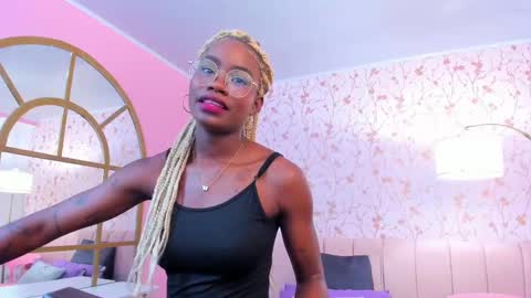 Snapshot of amelia_adms chatting on 13, 10, 2025 Amelia Adams online show from 13, 10, 2025